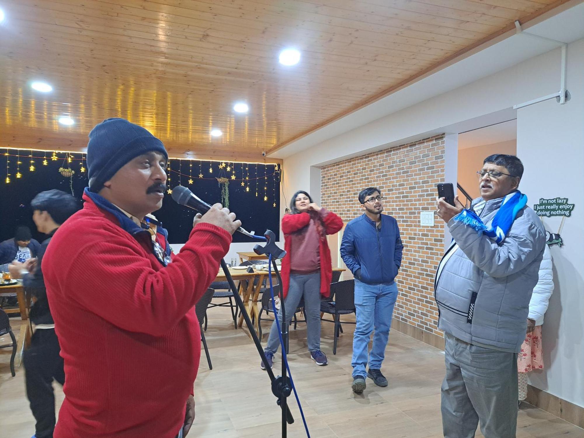 Snow White Retreat Hotel And Restaurant Gangtok Buitenkant foto