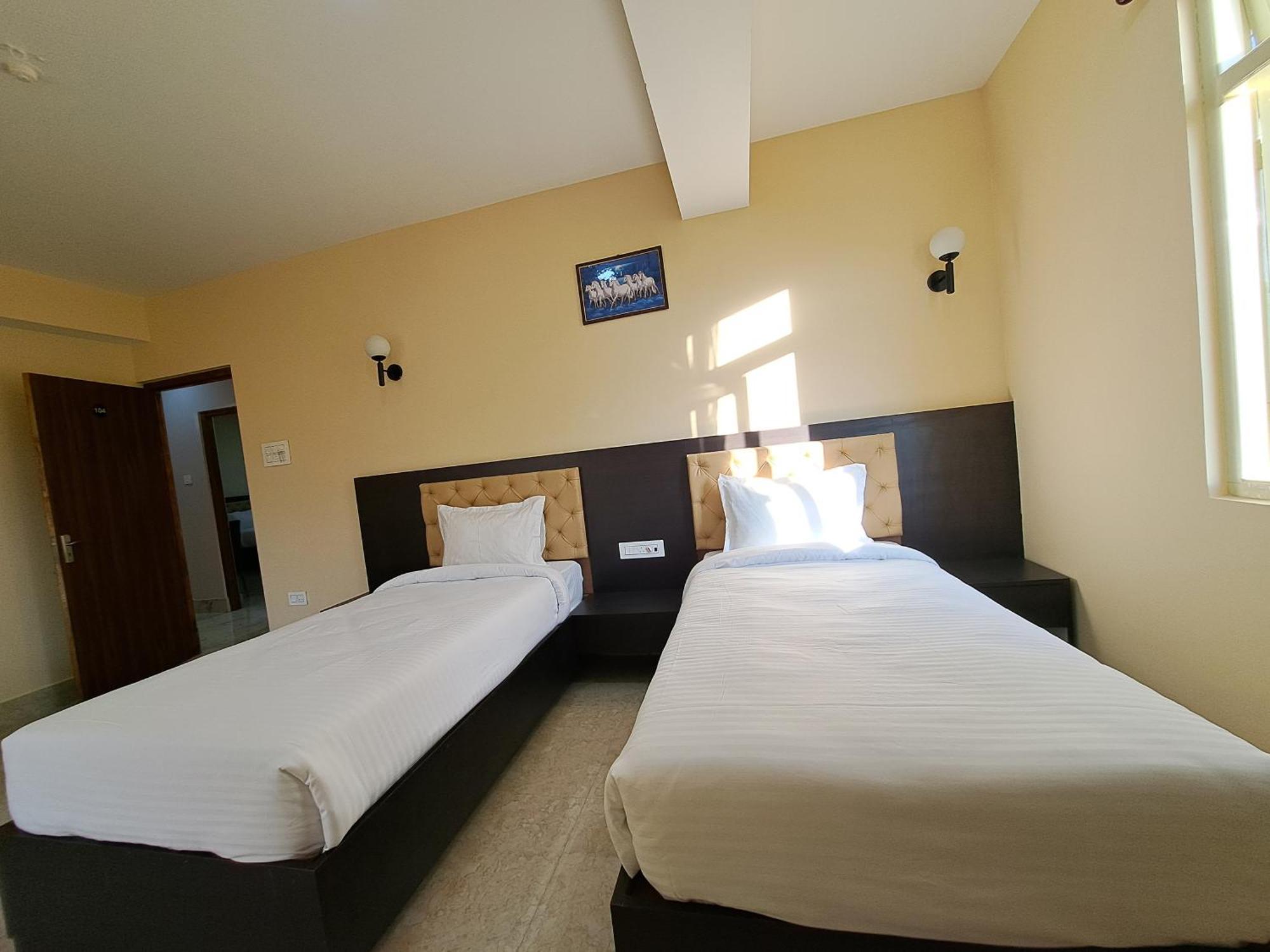 Snow White Retreat Hotel And Restaurant Gangtok Buitenkant foto