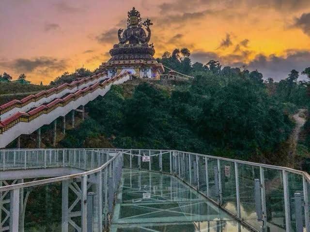 Snow White Retreat Hotel And Restaurant Gangtok Buitenkant foto